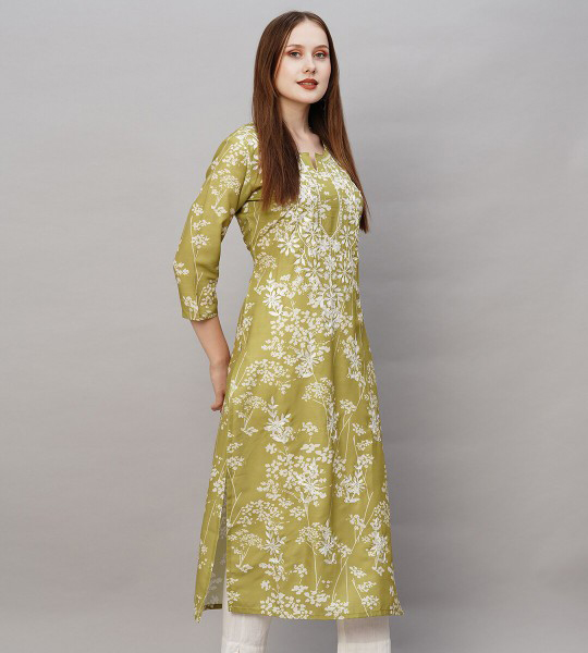 Floral Embroidered Thread Work Regular Kurta