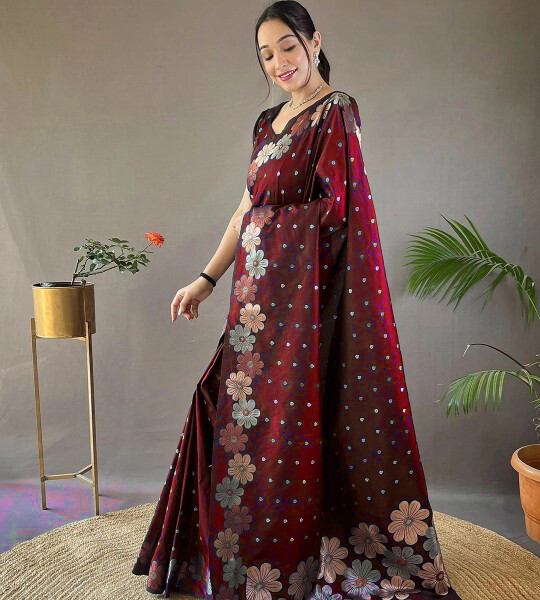 Kalini Woven Design Zari Kanjeevaram Saree