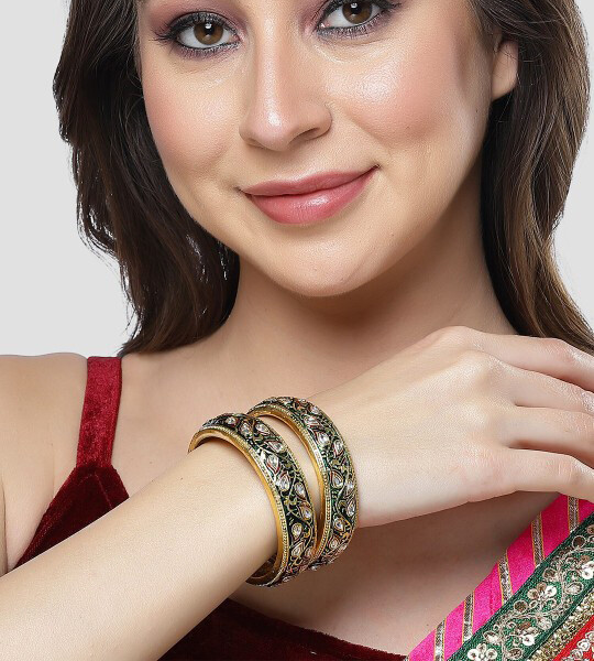 Karatcart Set Of 2 Gold-plated Kundan-studded Antique Bangles