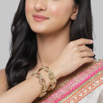 Karatcart Set Of 2 Gold-plated Kundan-studded Bangles
