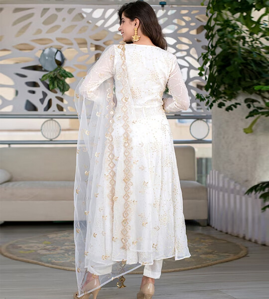 Ethnic Motifs Embellished Anarkali Kurta With Trousers & Dupatta